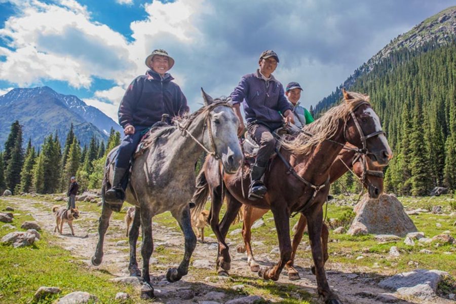 1-Day Escape to Chon Kemin Valley with Scenic Horseback Riding
