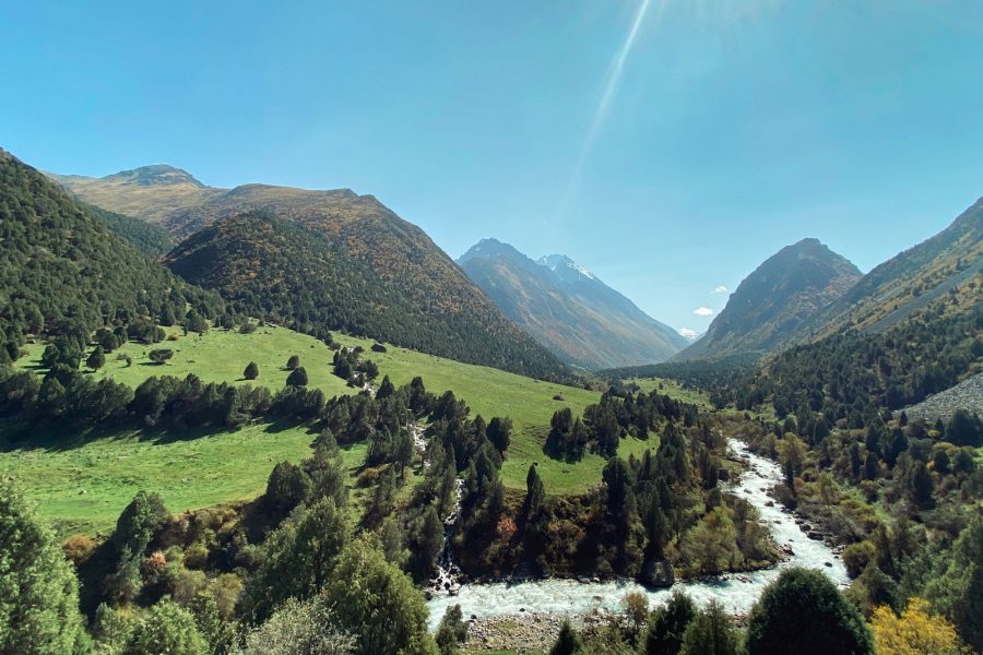 Bishkek: Ala-Archa and Alamedin Gorge Guided Tour